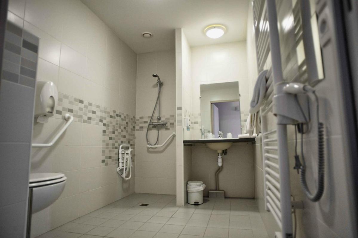 Brit Hotel Le Surcouf سان مالو المظهر الخارجي الصورة
