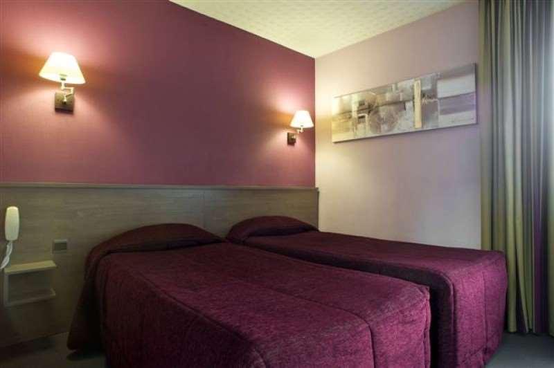 Brit Hotel Le Surcouf سان مالو الغرفة الصورة